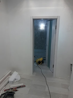 Укладка плитки, ремонт квартир