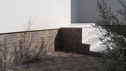 Укладка плитки, ремонт квартир