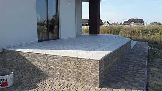 Укладка плитки, ремонт квартир