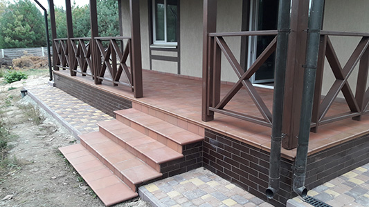 Укладка плитки, ремонт квартир