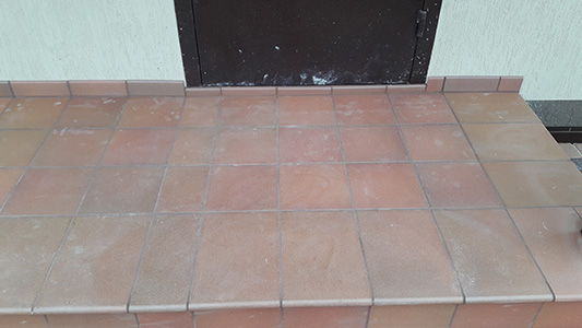 Укладка плитки, ремонт квартир