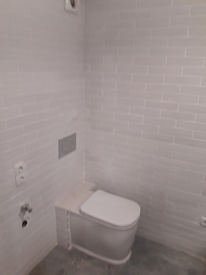 Укладка плитки, ремонт квартир